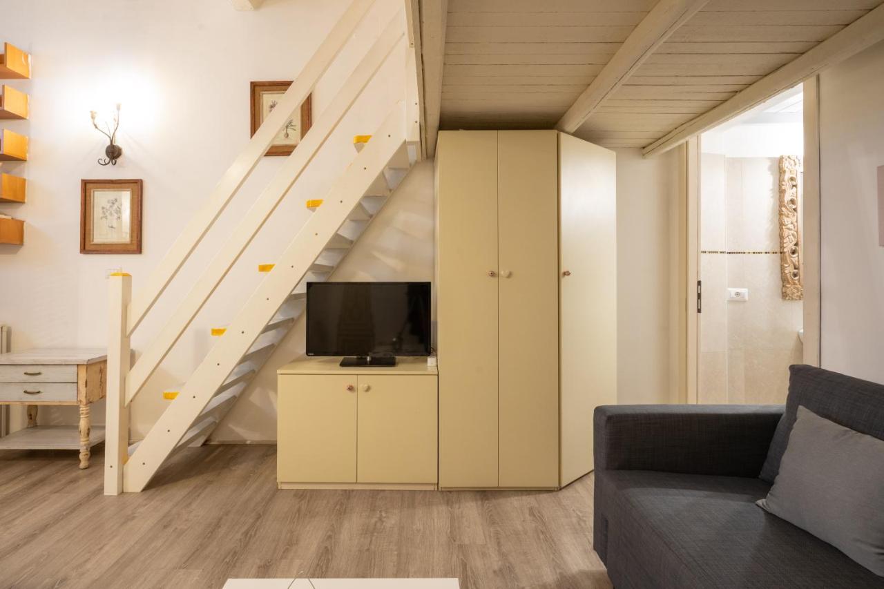 Apartmán A Due Passi Da S.Pietro E Castel Sant'Angelo Loft Gianicolo Řím Exteriér fotografie