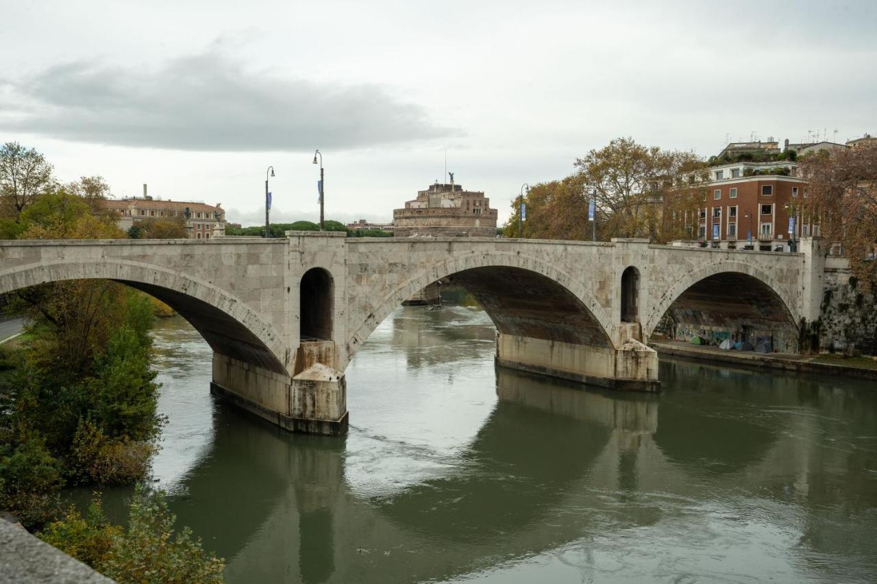 Apartmán A Due Passi Da S.Pietro E Castel Sant'Angelo Loft Gianicolo Řím Exteriér fotografie